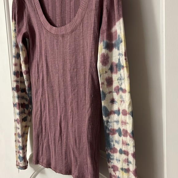 Free People top - Picture 2 of 9